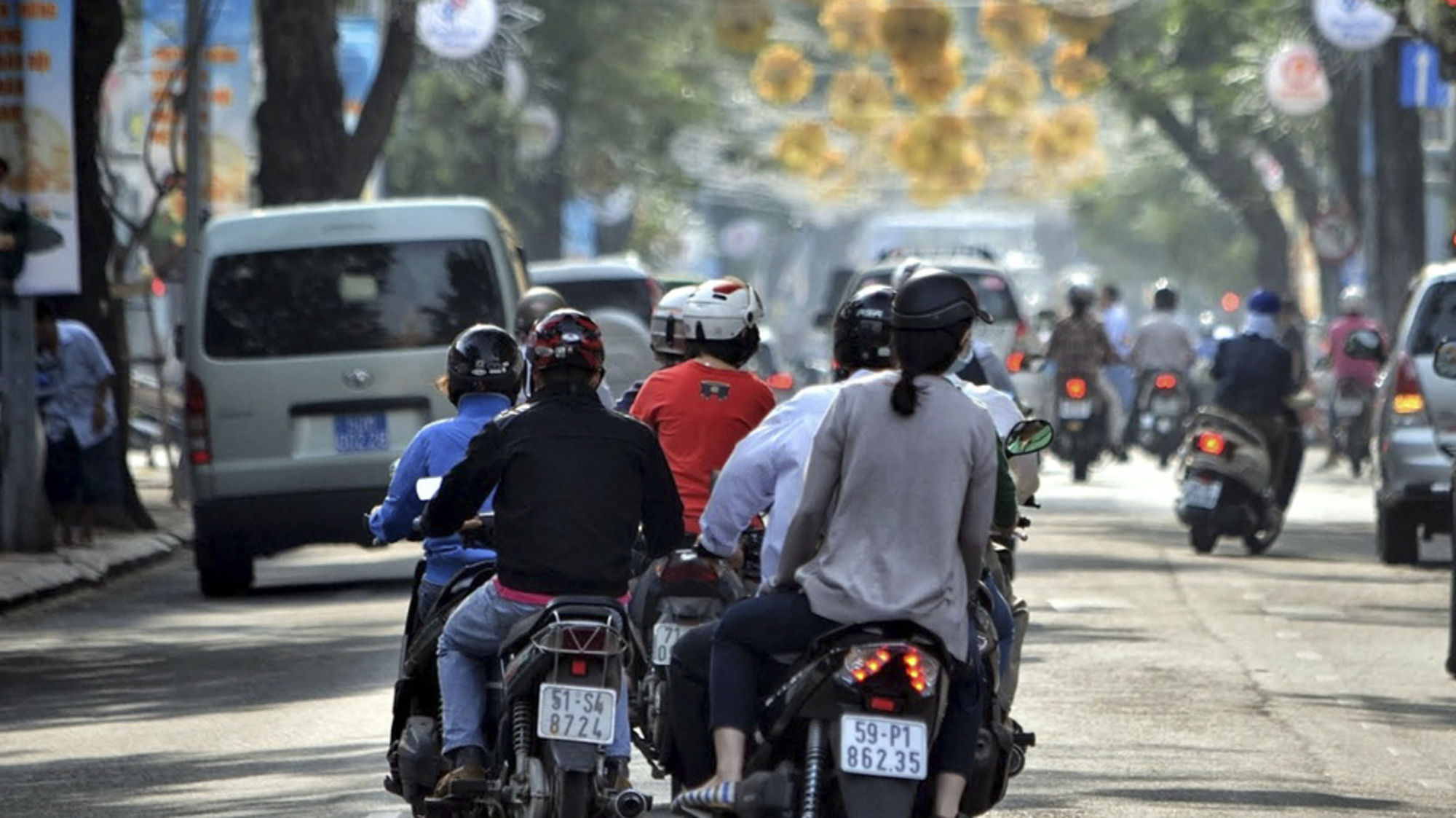 Durch Freiwilligenarbeit in Thailand kannst du der Bevölkerung bei den vielen sozialen Problemen helfen. Durch Freiwilligenarbeit in Thailand kannst du der Bevölkerung bei den vielen sozialen Problemen helfen.
